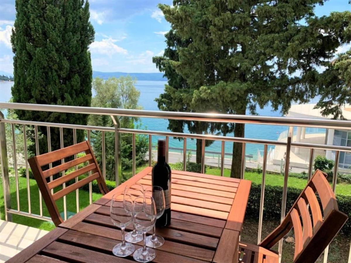 Apartmani Heta Selce Buitenkant foto