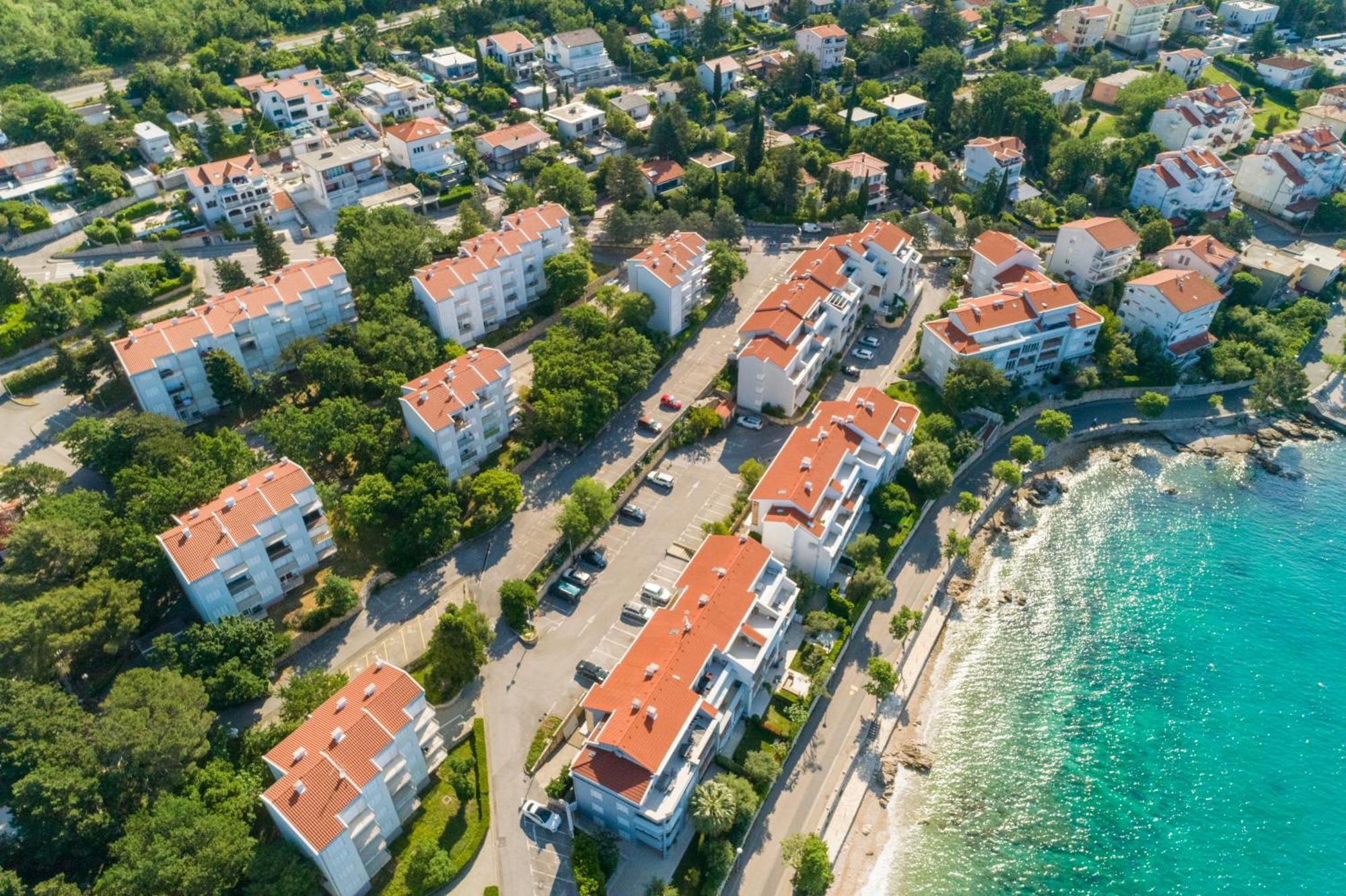 Apartmani Heta Selce Buitenkant foto